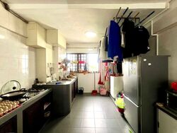 Blk 559 Jurong West Street 42 (Jurong West), HDB Executive #512377141